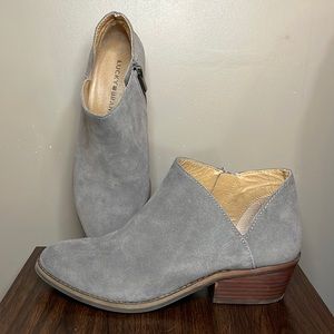 Lucky Brand Frankela gray booties size 7
